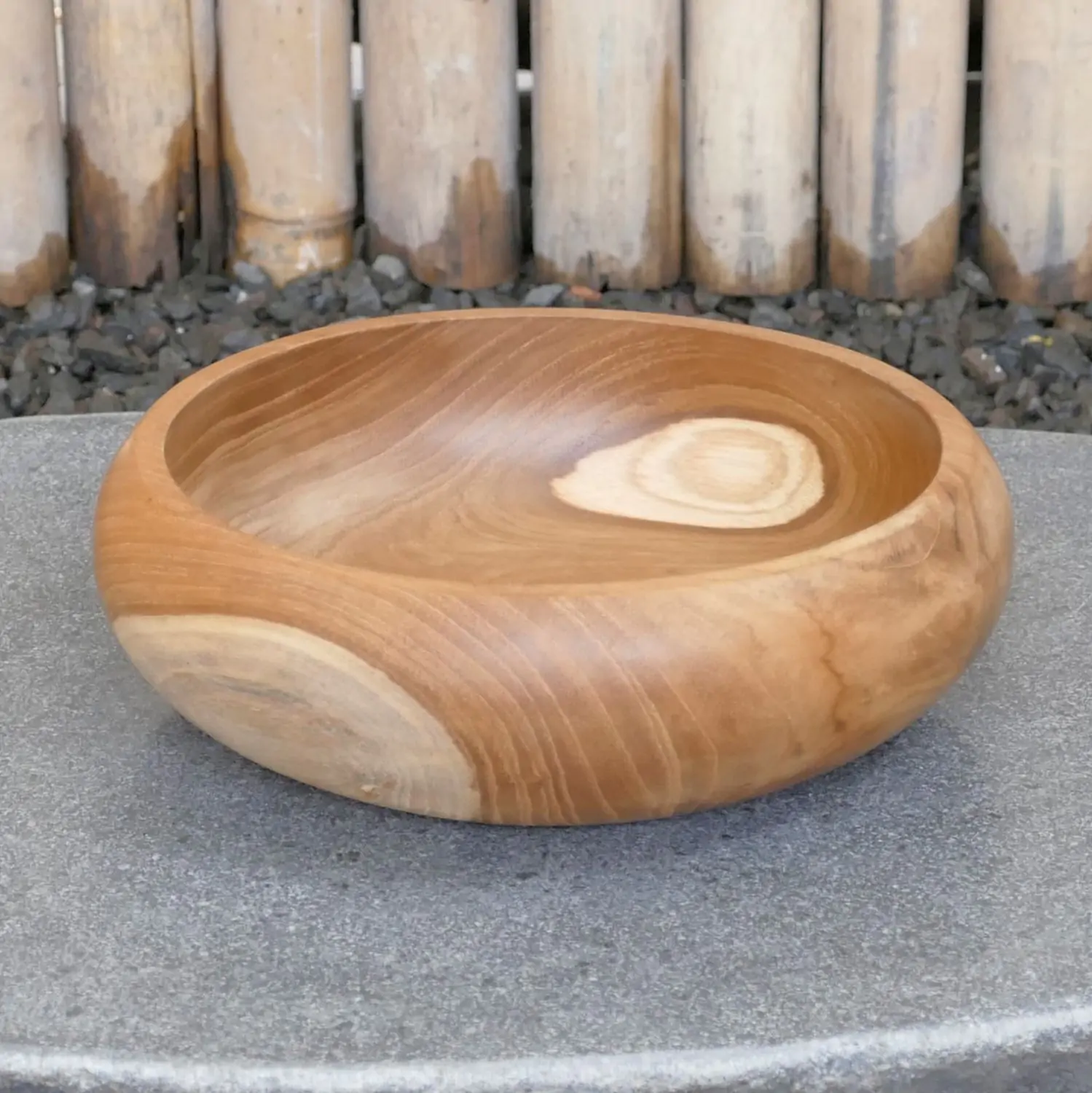  Product image 1 of the product “Wooden bowl, made of teak wood, 15 cm dia. ”